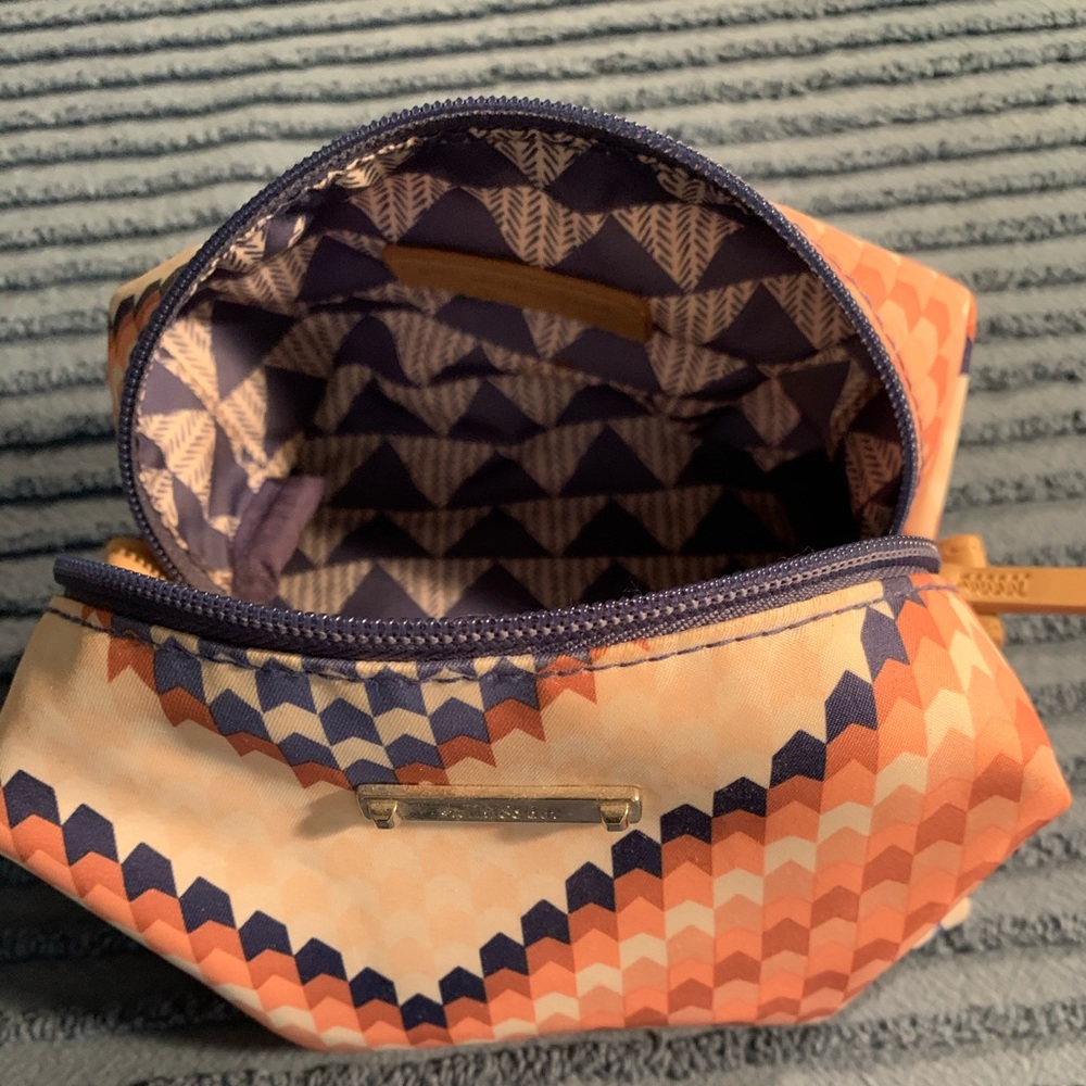 Stella & Dot Puff